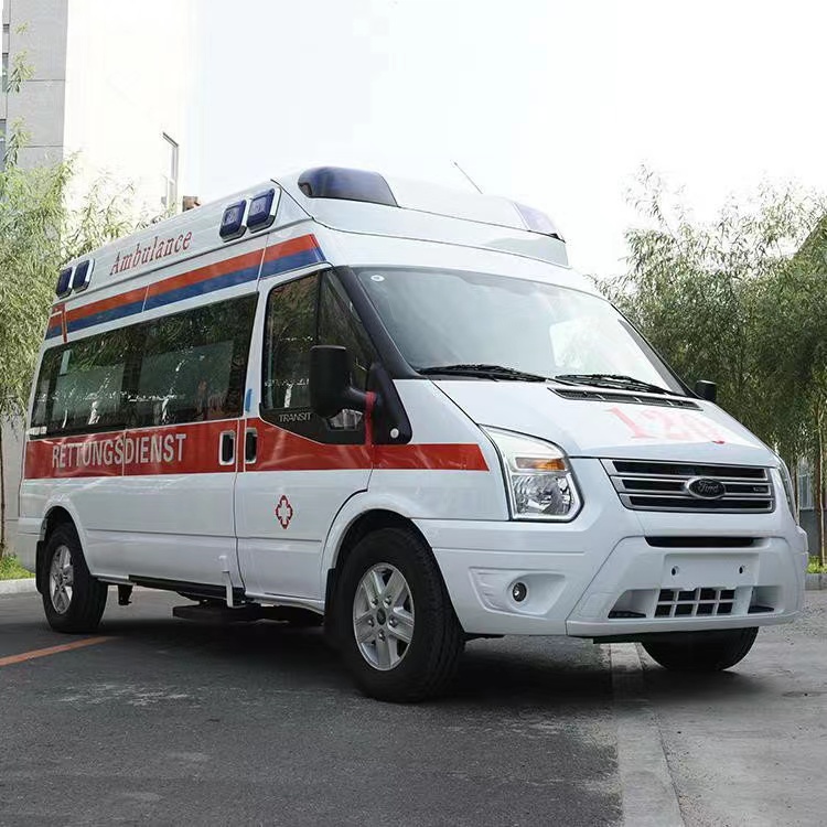 雅江行动不便者长途救护车租赁:安全转运的核心注意事项